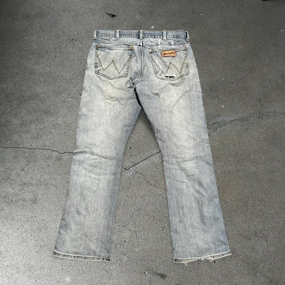 Wrangler Light Wash Bootcut Men's Jeans